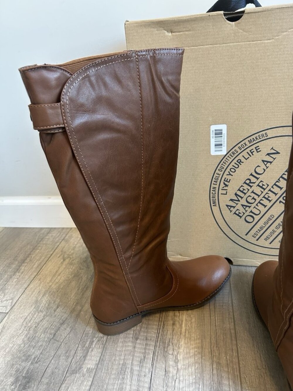 American Eagle Women’s Knee High Boots Brown Riding Size 7 New w Box Y2K Classic - Picture 9 of 12